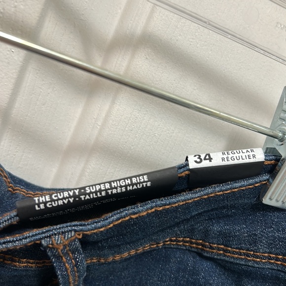 Women’s curvy high rise skinny size 34 NWT. - Picture 2 of 4